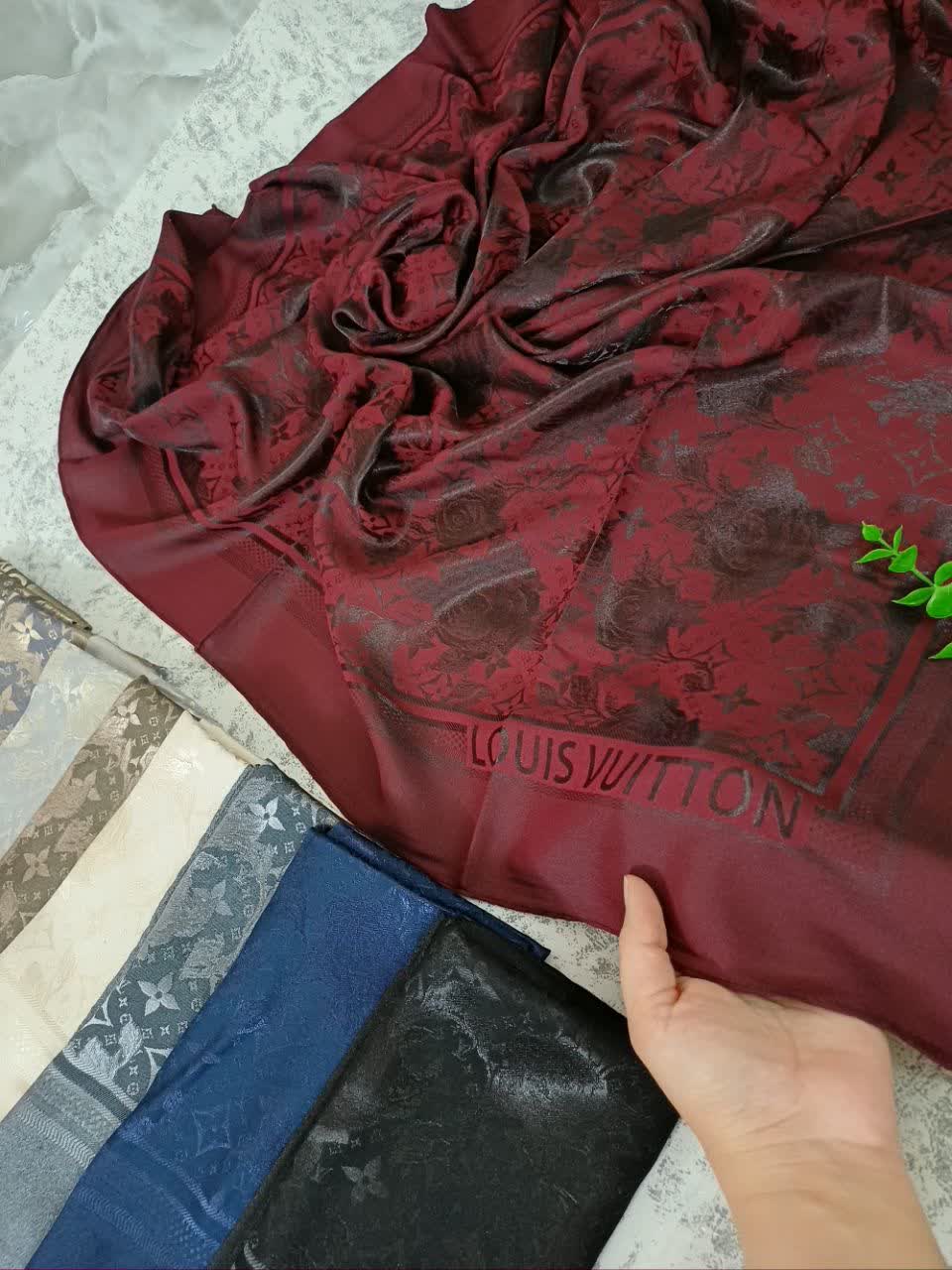 روسری ابریشم ترک فلوش قواره ۱۲۰