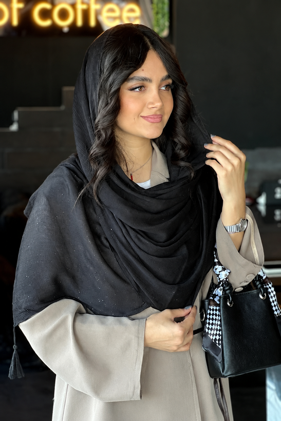 شال مشکی اکلیلی اناهیتا سبک لطیف
